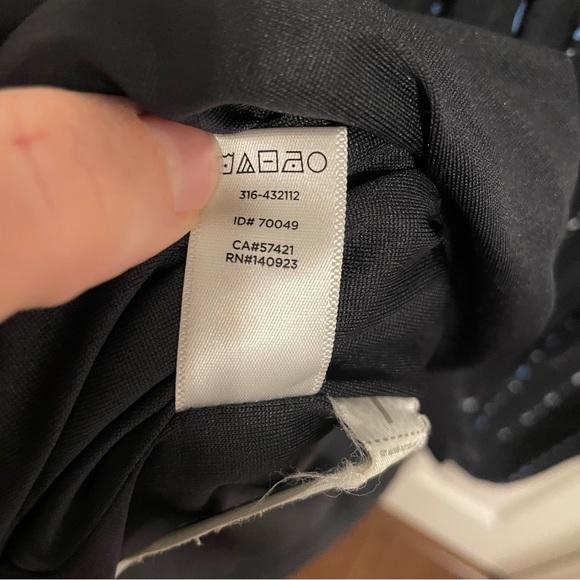 *DONATED* LOFT | Keyhole Maxi | Sleeveless | High Neck | S - Picture 5 of 8